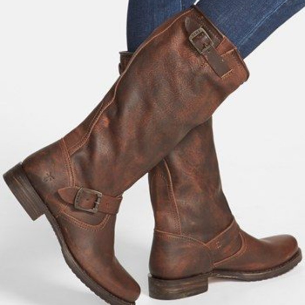 Women’s brown Frye boots